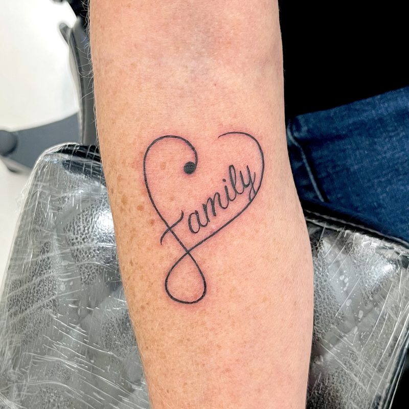 Hannah Newman portfolio — Apollo Tattoo Studio, Selected work by Hannah, piece 4